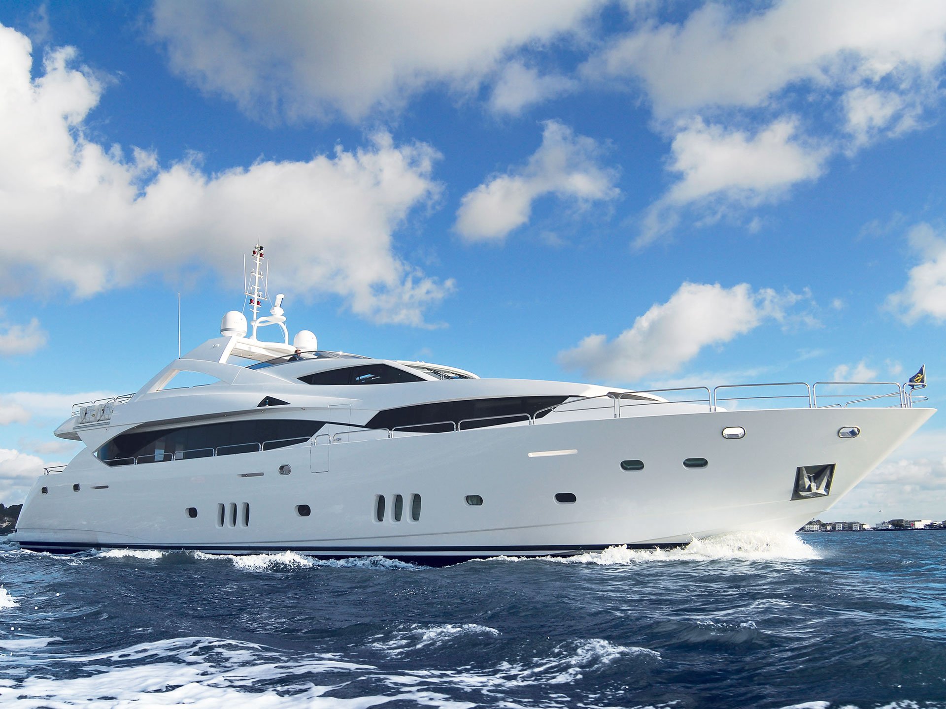 3.-34MY-PLE-0208-11397_1920x1440